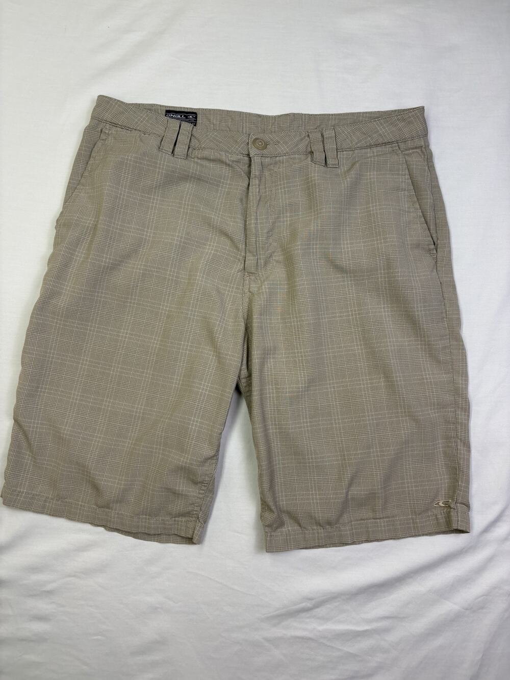 O’Neill Men’s Size 34 Relaxed Fit Plaid Chino Shorts Khaki Brown
